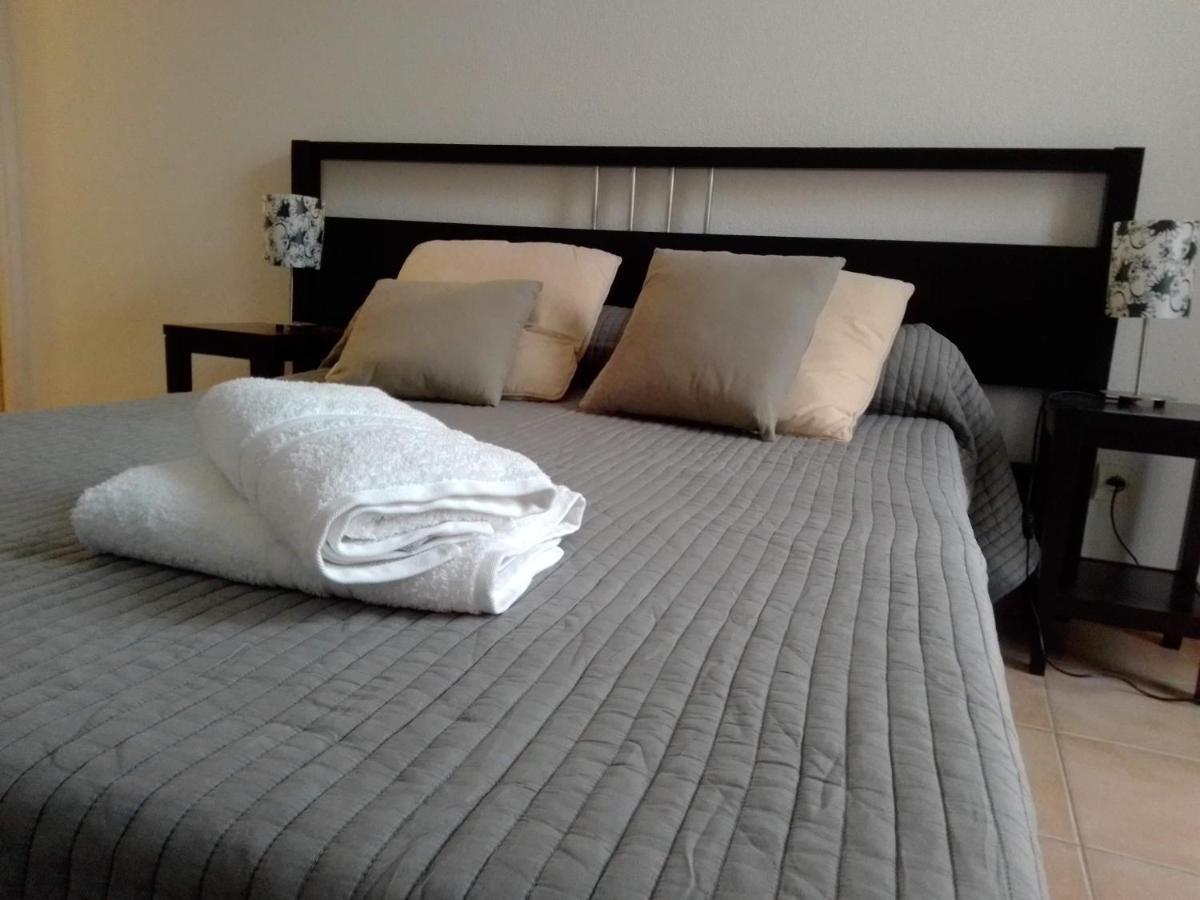 Joli Appartement T2 Dans Residence Avec Piscine, Hammam Et Parking Gratuits 카르카손 외부 사진