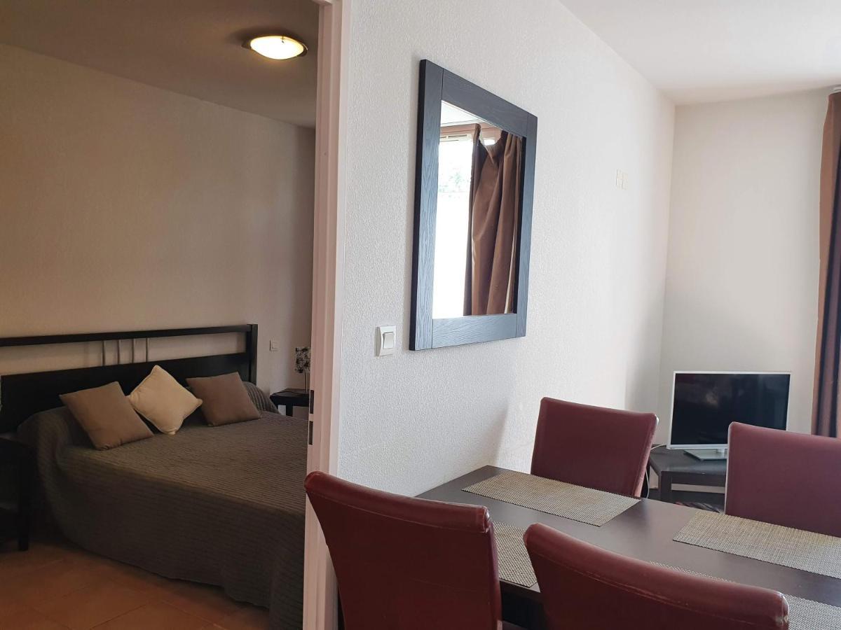 Joli Appartement T2 Dans Residence Avec Piscine, Hammam Et Parking Gratuits 카르카손 외부 사진