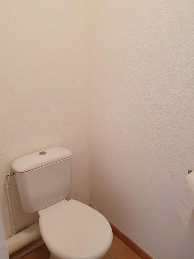 Joli Appartement T2 Dans Residence Avec Piscine, Hammam Et Parking Gratuits 카르카손 외부 사진