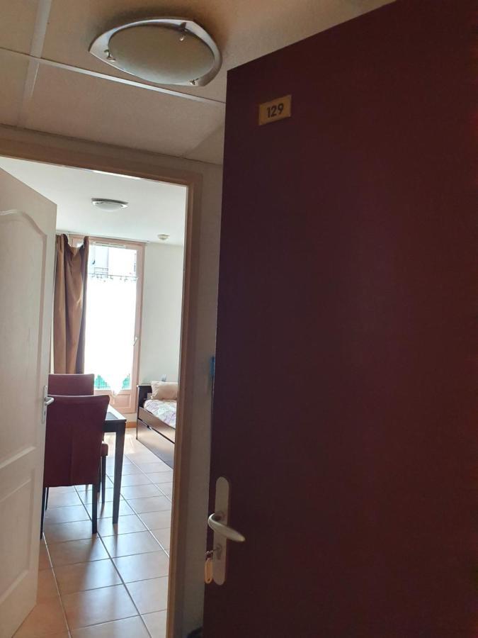 Joli Appartement T2 Dans Residence Avec Piscine, Hammam Et Parking Gratuits 카르카손 외부 사진